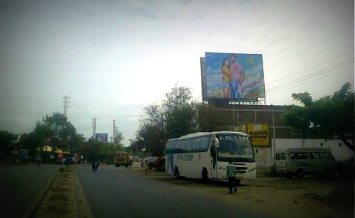 Hoarding Advertising in Hitechcity,Hoardings advertising cost in Hyderabad,Hyderabad hoardings,Hoarding cost in Hitechcity,Hoardings advertising