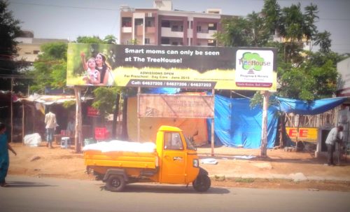 Madinaguda Busshelter Advertising in Hyderabad – MeraHoardings