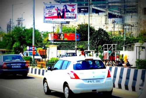 Csmmalnoida Unipoles Advertising in Delhi – MeraHoardings