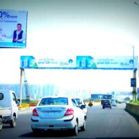 Entrynoida Unipoles Advertising in Delhi – MeraHoardings