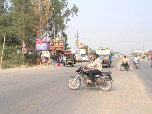 Landran Unipoles Advertising in Mohali – MeraHoardings