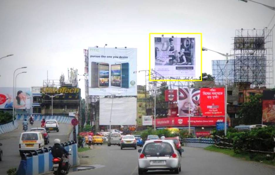 Outdoor Billboard in Chingrighata | Airport Advertising in Kolkata