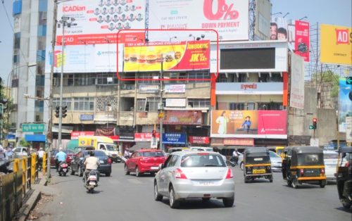 Deccantjunction Billboards Advertising in Pune – MeraHoarding