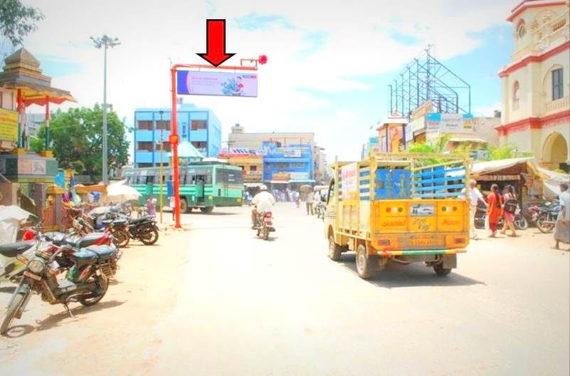 Trafficsign Aranmanaivasal Advertising in Sivaganga – MeraHoarding