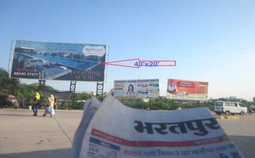 Billboards Golecircle Advertising in Bharatpur – MeraHoarding