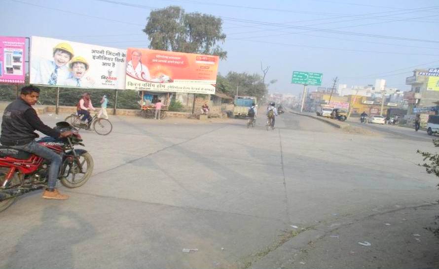 Billboards Redcrosscircle Advertising in Bharatpur – MeraHoarding