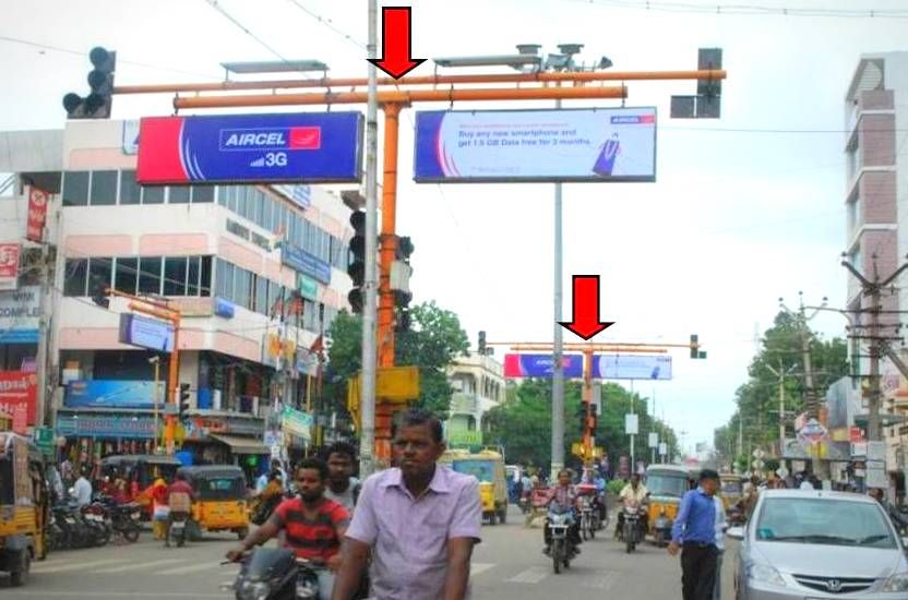Trafficsignboards Sugunastore Advertising in Madurai – MeraHoarding