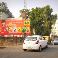 FixBillboards Ambawadi Advertising in Ahmedabad – MeraHoarding