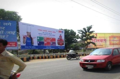 Hoardings KothiMeenaBazar Advertising in Agra – MeraHoardings