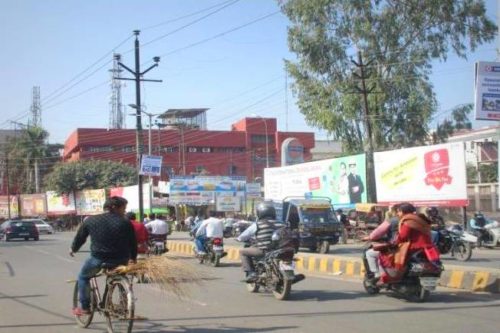 Azadpetrolpump Hoardings Advertising in Agra – MeraHoardings