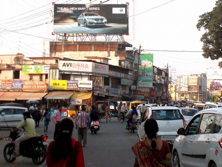 airport advertising in Jabalpur,billboard hoarding in Jabalpur,Billboards advertising agency in Jabalpur,outdoor media in Saraswathi Chowk,