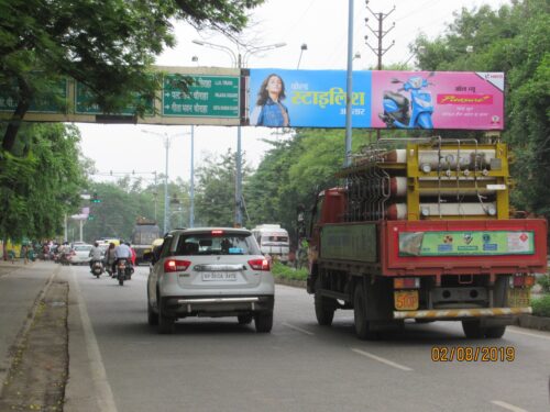 billboard Advertising in Residency area indore,Hoarding Advertising in Residency Area,outdoor media in Indore,ooh media in Indore, auto rickshaw advertising in madhya pradesh.